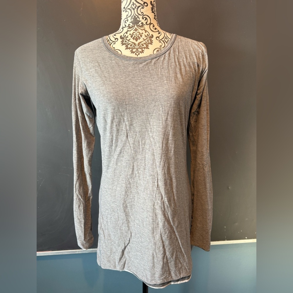 Lululemon Long Sleeve reversible Heather Gray Tunic Top